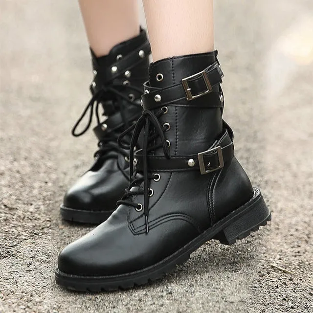 2019 New Buckle Winter Motorcycle Boots Women British Style Ankle Boots Gothic Punk Low Heel ankle Boot Women Shoe Plus Size 43