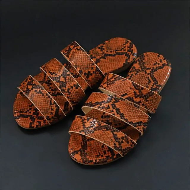 2019 Women Slippers Flat Candy Color Summer Female Cool Flip Flops Comfort Outside Beach Ladies Soft Slides Casual Shoes