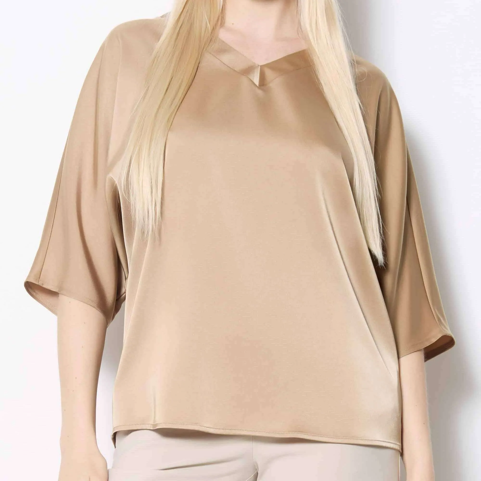 UP! - Belize Satin V-Neck T-Shirt - Champagne