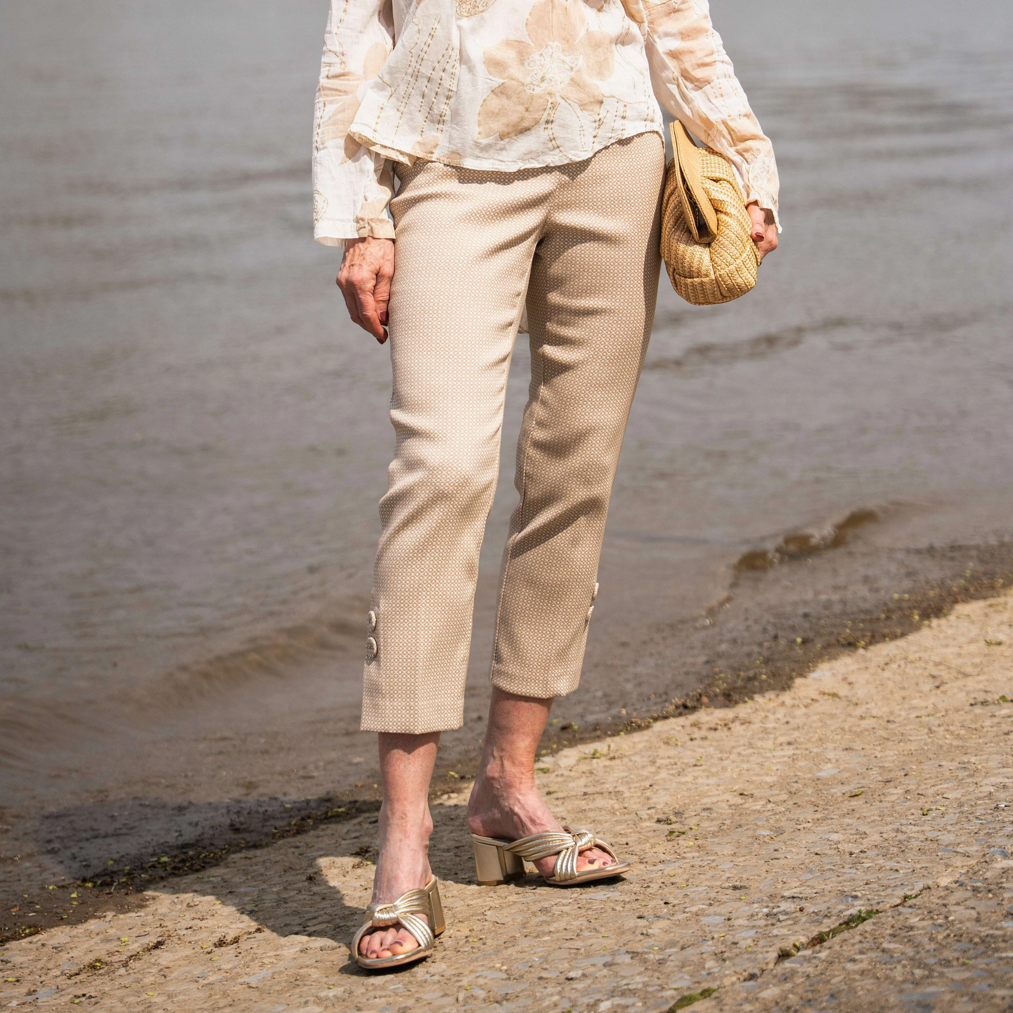 UP! - Panama Textured Techno Cropped Pant